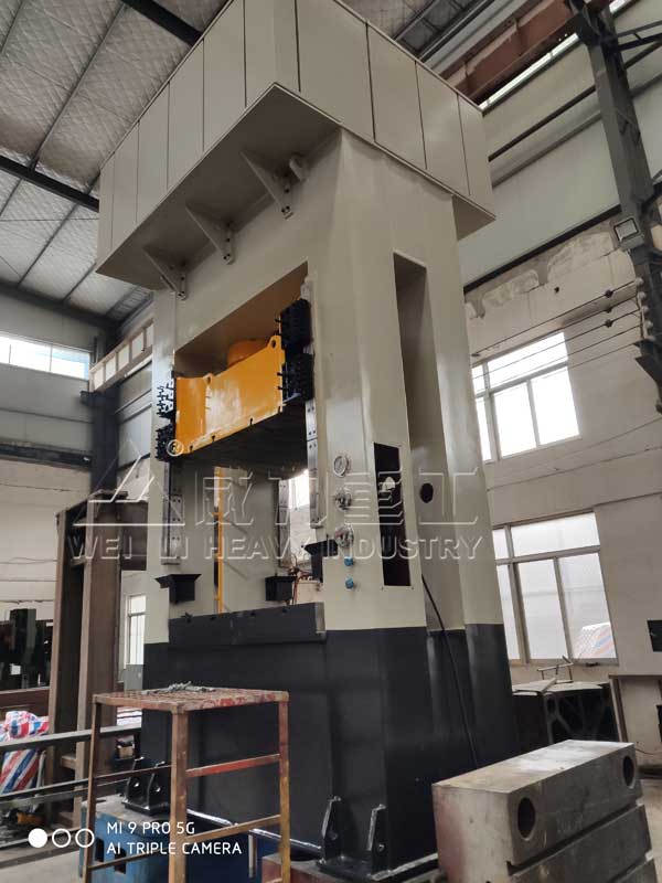 500噸閉式快速框架式液壓機(jī)|500噸框架式壓力機(jī)